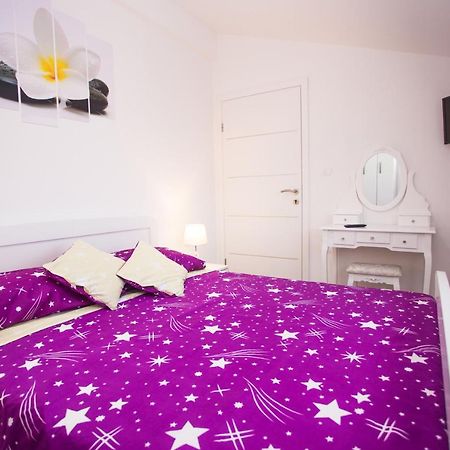 App Sara Apartment Kanfanar Ngoại thất bức ảnh